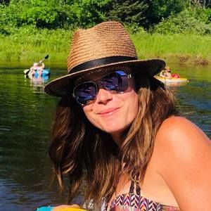 Meet your Posher, Jennifer